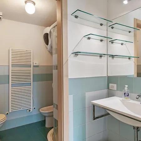 Grazioso A Appartement